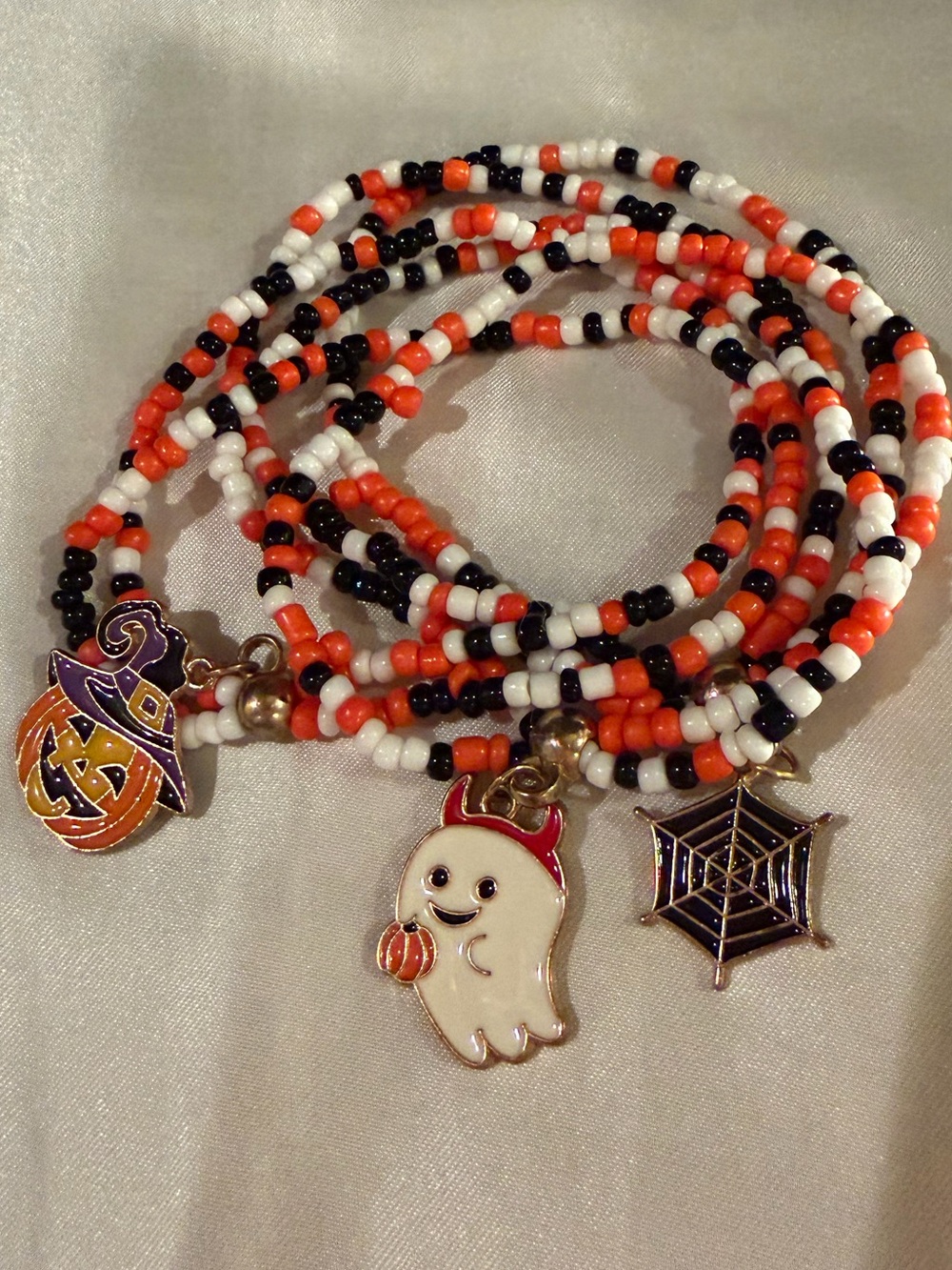Halloween Beaded Charm Bracelet - Orange White Black